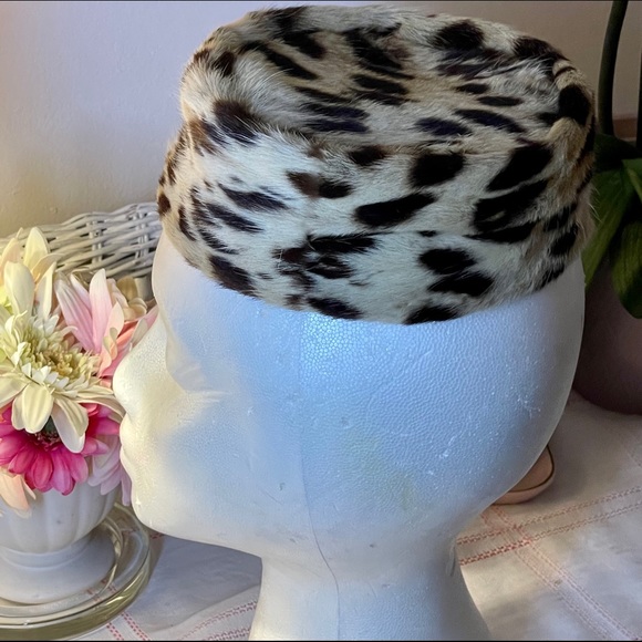 🎶SOLD**Leopard print pillbox hat🎶 Vintage. 🎀 - Picture 11 of 15